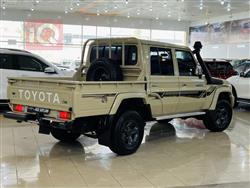 Toyota Land Cruiser 70 Pickup